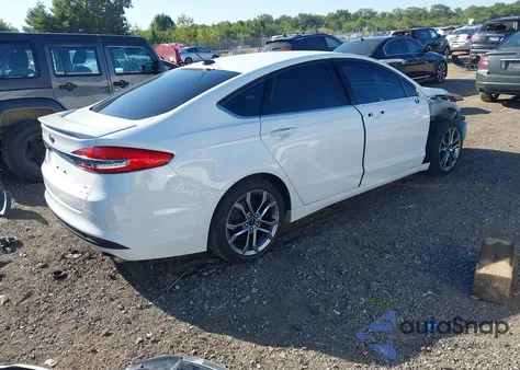 2017 Ford Fusion Se z USA, uszkodzony, nr VIN 3FA6P0HD2HR378223